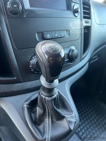 Dobozos furgon MERCEDES-BENZ Vito 114 LANG KLIMA TEMPOMAT WERKZEUGSCHRÄNK