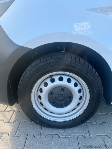 Dobozos furgon MERCEDES-BENZ Vito 114 LANG KLIMA TEMPOMAT WERKZEUGSCHRÄNK