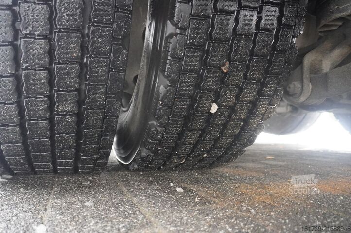 Prevoznik avtomobilov Iveco Stralis 360 EEV Tow truck 6x2