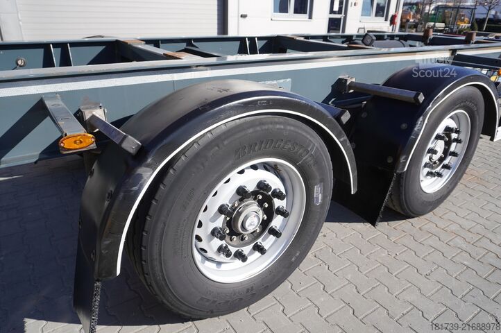 BDF pótkocsi Fruehauf BDF trailer / 2021 / SAF axles