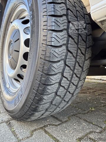 Visok in dolg zabojni tovornjak VW Crafter 35*L3H2*Klima*Kamera*Tem*1.Hand*