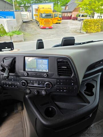 Vakio vetoauto Ford F-MAX 500