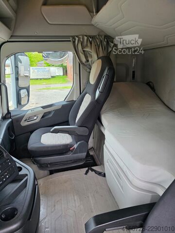 Vakio vetoauto Ford F-MAX 500