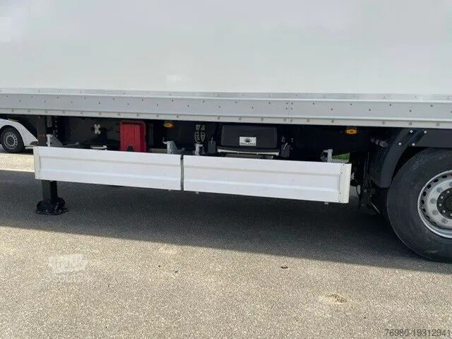 Suitcase REISTREYLER Box trailer 13,60 3-assig met D'hollandia klep ...