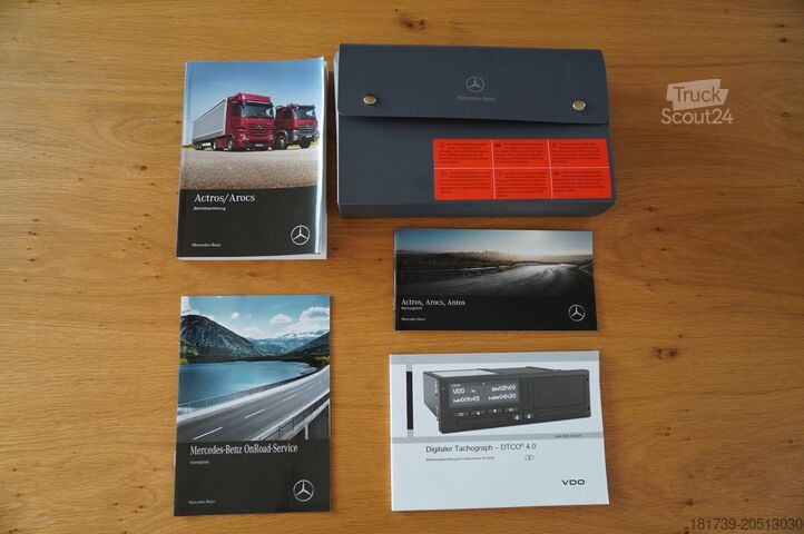 Hűtőkocsi Mercedes-Benz Actros 2548 E6 / GIGA / Cab Lounge chair