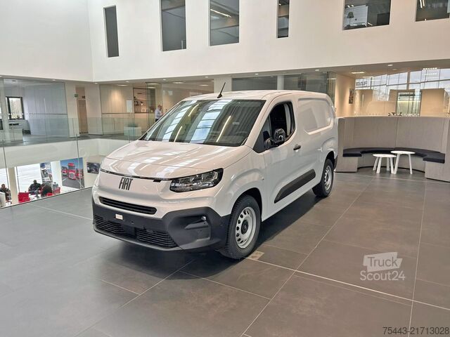 Slēgtais furgons Fiat Doblò F5272 XL Diesel 130 PK Automaat