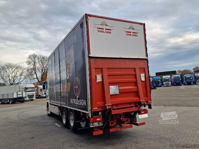 Suitcase Scania R580 V8 NGS Highline 6x2 - Box with sidedoors -...