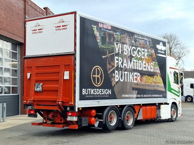 Kuffert Scania R580 V8 NGS Highline 6x2 - Box with sidedoors -...