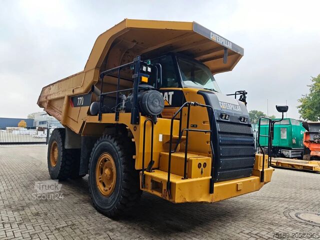 Camion basculant Caterpillar 770 German Machine Full History!