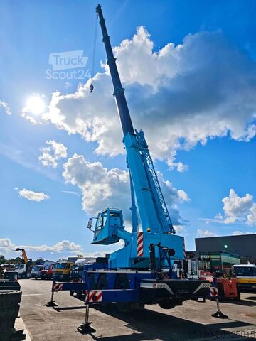All-terrain crane Liebherr LTC 1045-3.1 Jip!