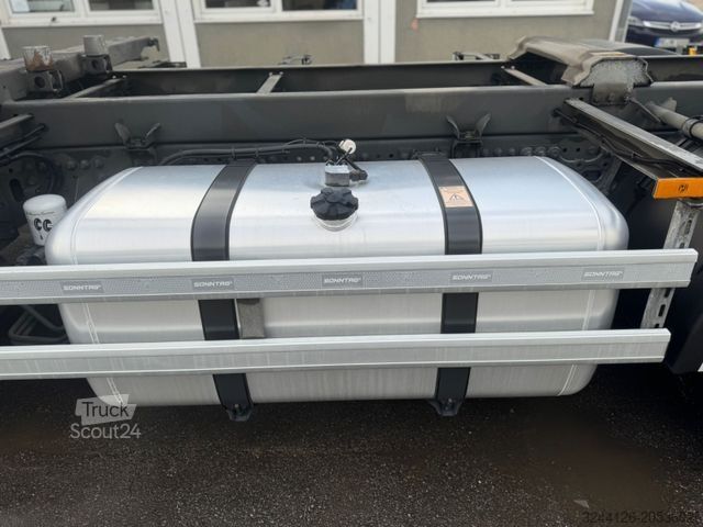 Autocamion cu caroserie interschimbabilă MERCEDES-BENZ Actros2540/6x2/Fahrschule/5-Sitze/Driving-School