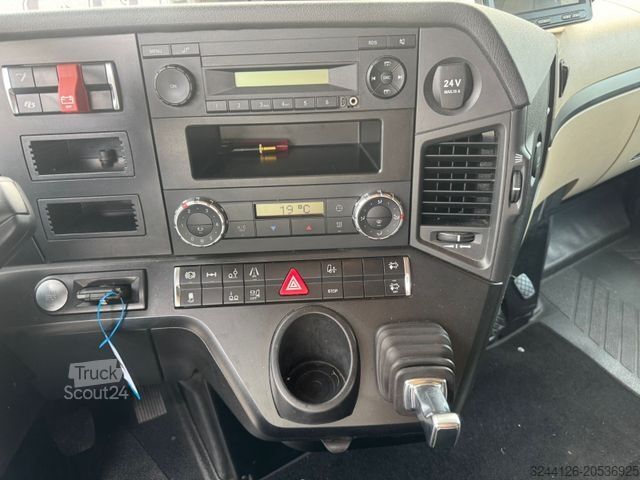 Caminhão com carroçaria intercambiável MERCEDES-BENZ Actros2540/6x2/Fahrschule/5-Sitze/Driving-School