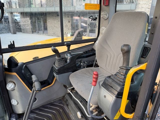 Minibagger VOLVO ECR 88 D Verstellauslger OQ Oilquick