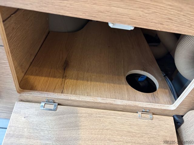 Kamper CLEVER Spirit 600 Automatik- Längsbetten - Mj. 2026