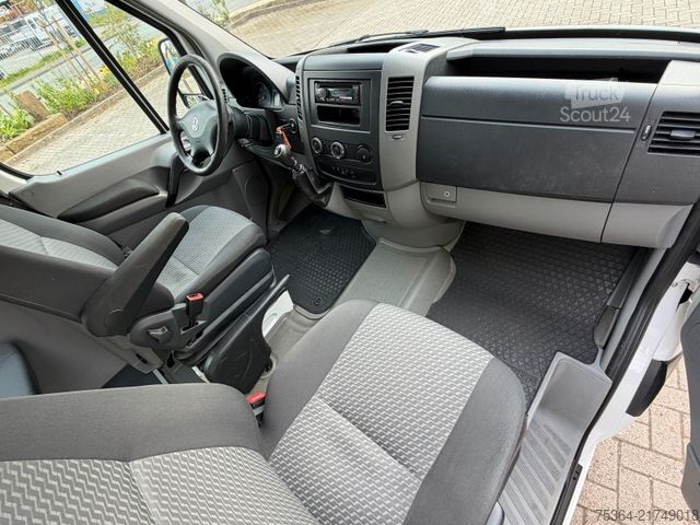 Minibuss VOLKSWAGEN Crafter 2.0 TDi 84 KW L2H2 9 Sitze Klima Ahk Eu5