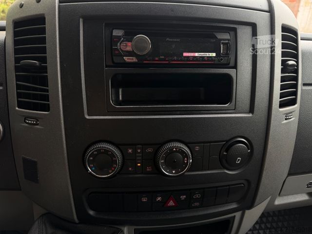 Minibuss VOLKSWAGEN Crafter 2.0 TDi 84 KW L2H2 9 Sitze Klima Ahk Eu5