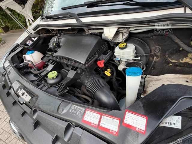 Minibuss VOLKSWAGEN Crafter 2.0 TDi 84 KW L2H2 9 Sitze Klima Ahk Eu5