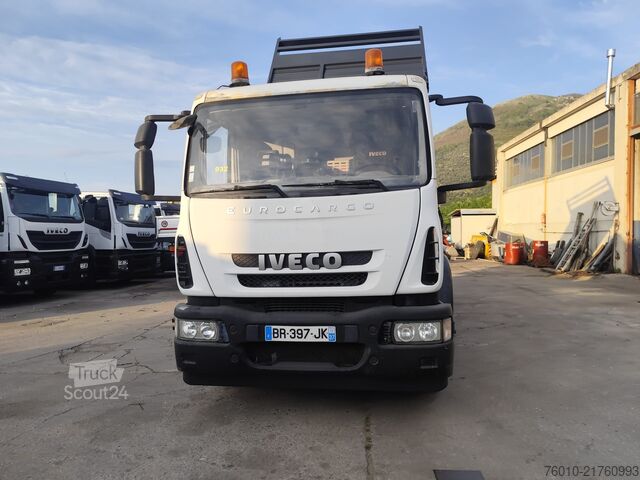 Mobiele kraan Iveco EuroCargo 160E25K