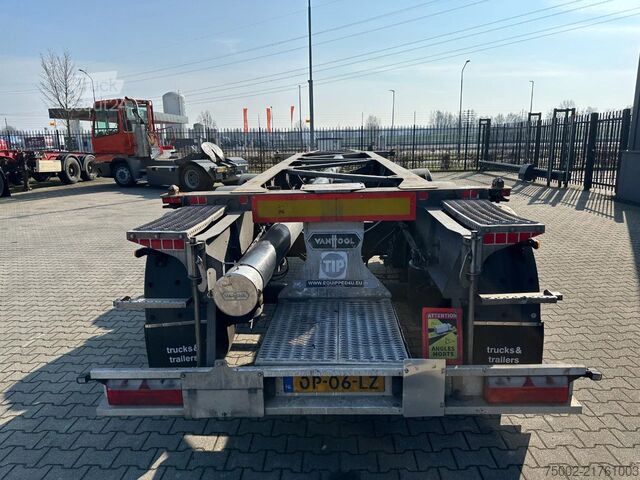 Konteinerių vežimas Van Hool 20FT ADR CHASSIS / EMPTY WEIGHT 3.280kg / SAF D...