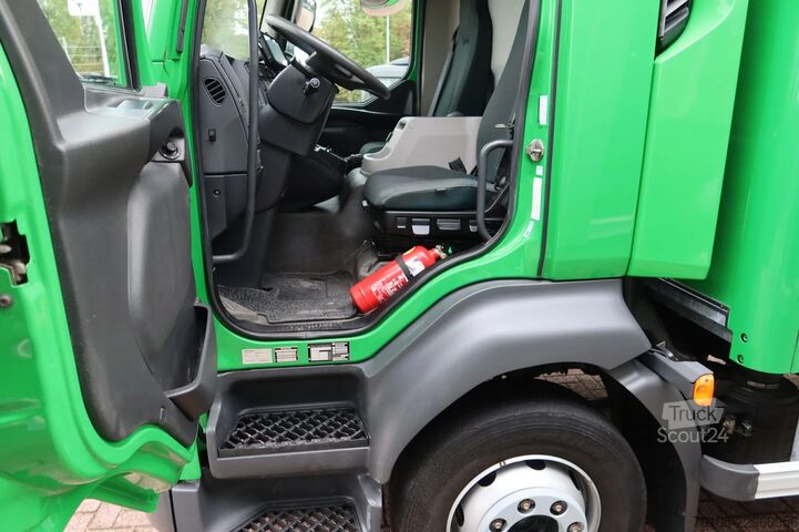 Kuffert Volvo FL 210 Bakwagen + DHollandia 1500 kg