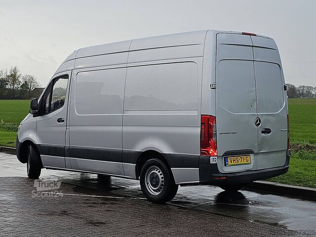 Refrigerated box wagon MERCEDES-BENZ SPRINTER 314 koeling Carrier EUR6