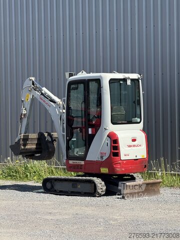 Minirýpadlo Takeuchi TB 216
