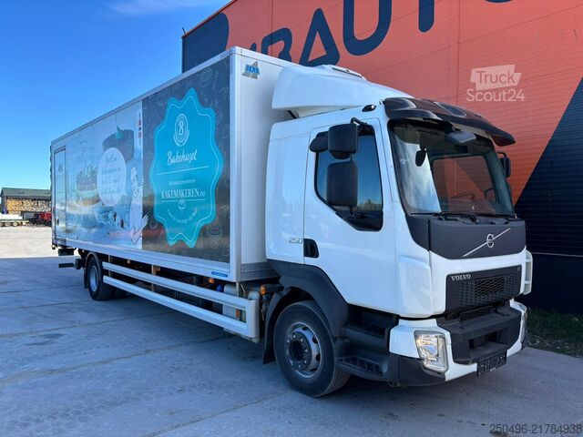 Gekoeld/vriestransport Volvo FL 250 4x2 THERMOKING V-100 Max / BOX L=8255 mm