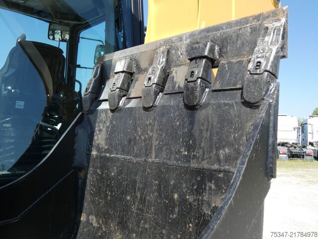 Chargeuse sur pneus Caterpillar 444