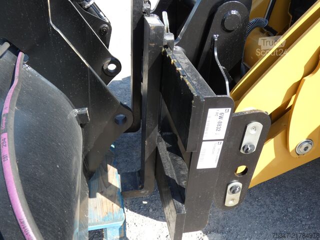Chargeuse sur pneus Caterpillar 444