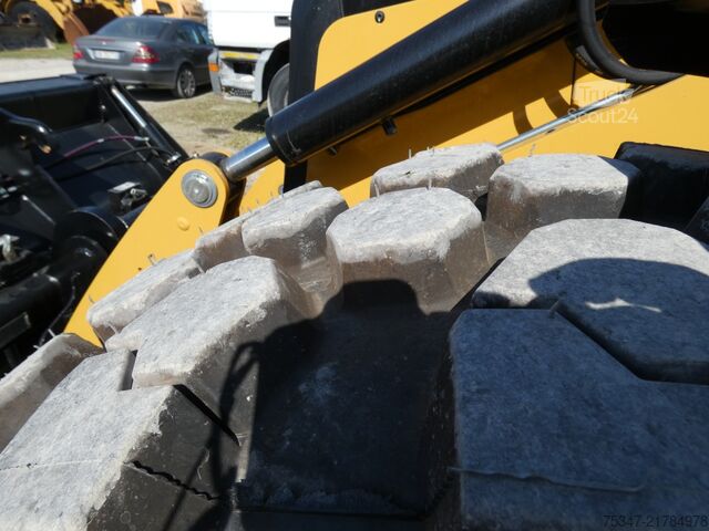 Chargeuse sur pneus Caterpillar 444