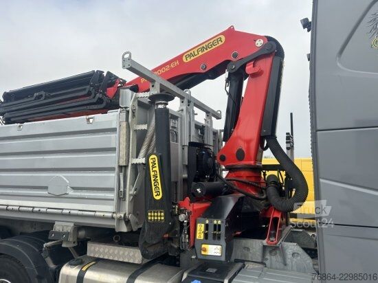 Kolmisivuinen kippiauto VOLVO FH 500 6X4 3-SEITEN KIPPER KRAN  MFCT HAMA KIPPER, PALFINGER PK 22000 RETARDER