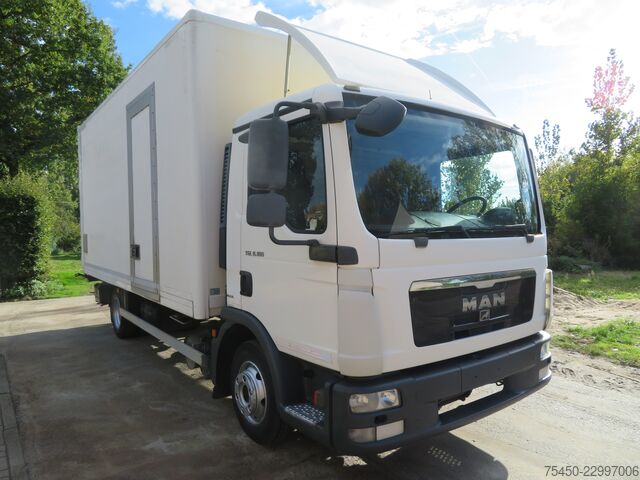 Furgão fechado MAN TGL 8.180