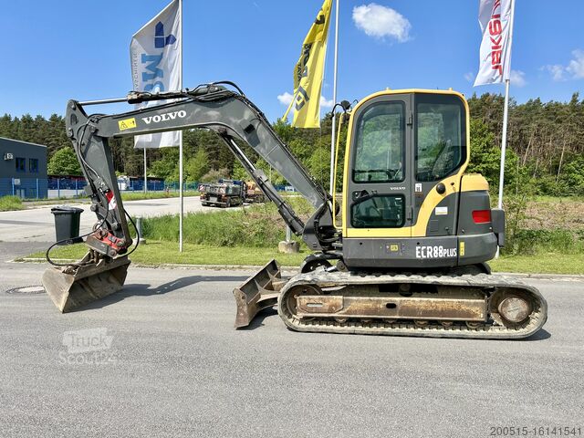 Mini excavator Volvo ECR 88 Plus