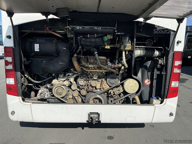 Diaľkový autobus Mercedes-Benz Tourismo 15 RHD