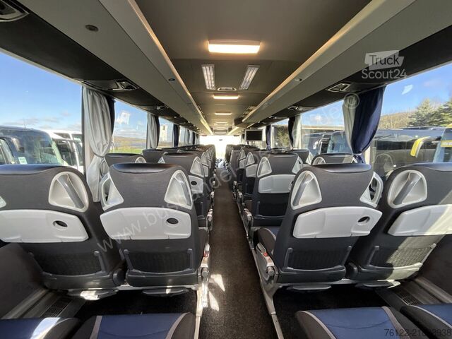 Diaľkový autobus Mercedes-Benz Tourismo 15 RHD