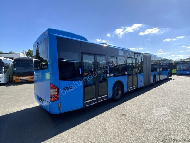 Autobuz articulat Mercedes-Benz Conecto G