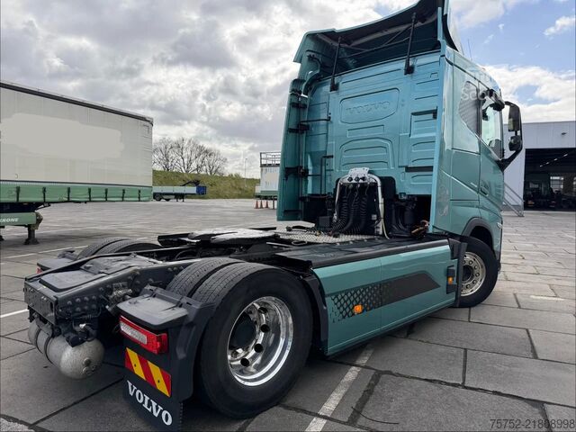 Standard-SZM Volvo FH Electric 600KW 197.365KM - Top condition