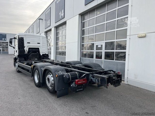 LKW-Fahrgestell MAN TGS 26.360 6x2-4 LL
