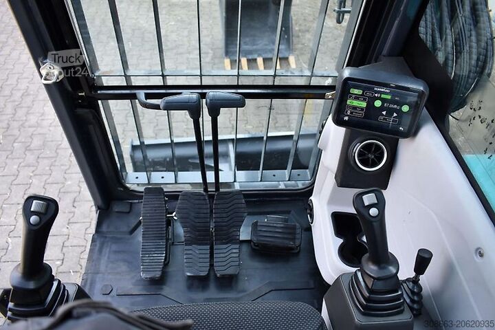 Retroescavadora Sunward SWE90UF 2PB