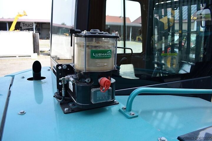 Retroescavadora Sunward SWE90UF 2PB