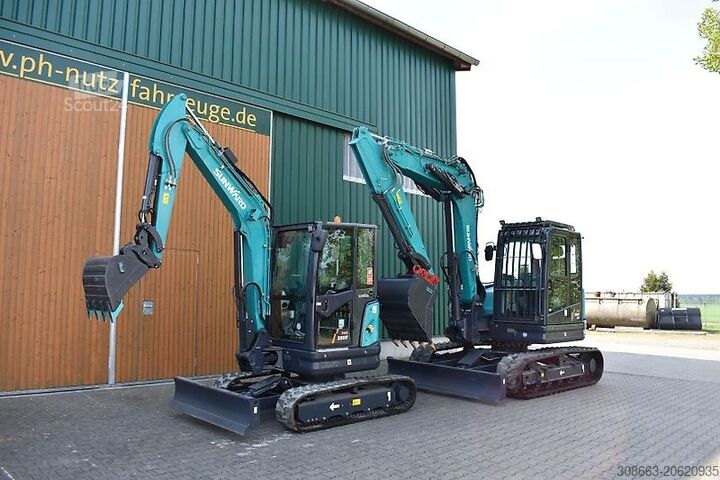 Retroescavadora Sunward SWE90UF 2PB