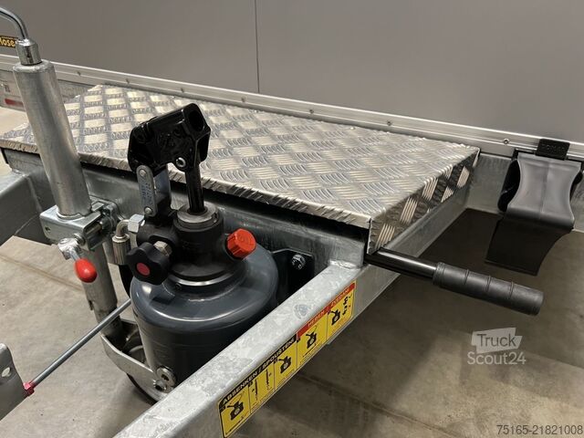 Remorcă cu platformă coborâtă Vezeko Husky FB K 13.28 Absenker