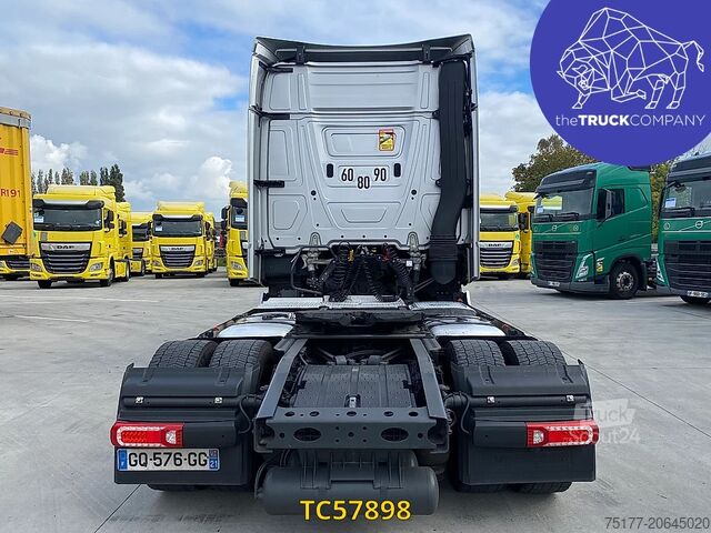 Poids lourds Mercedes-Benz Actros 1845