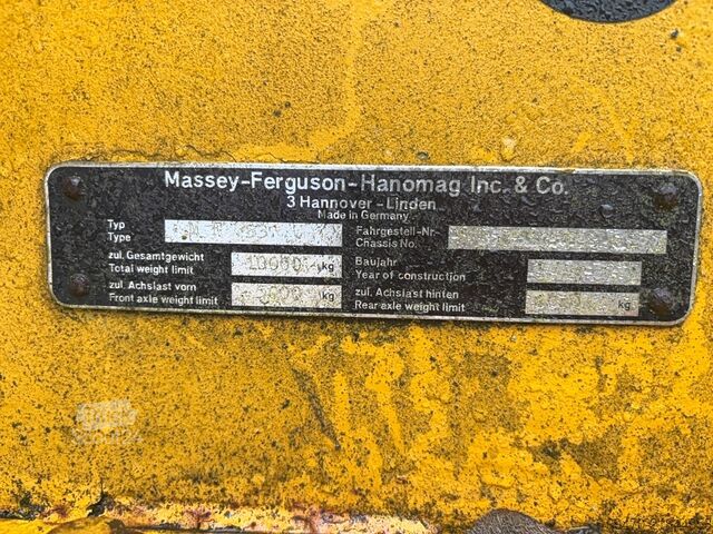 φορτωτής Hanomag MF 33C Massey Ferguson / for parts only