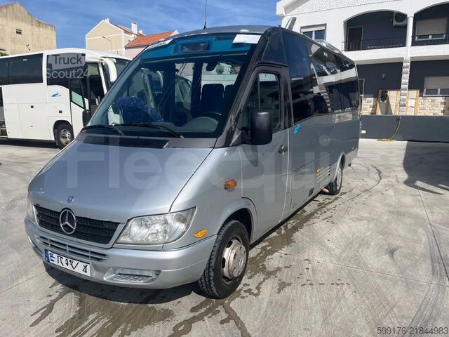 Miniautocarro Mercedes-Benz Sprinter