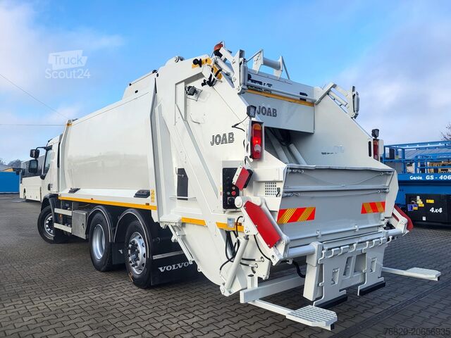 Atkritumu mašīna Volvo FE320