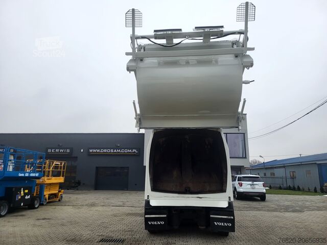 Atkritumu mašīna Volvo FE320