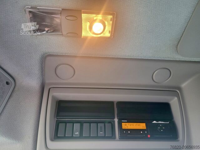 Atkritumu mašīna Volvo FE320