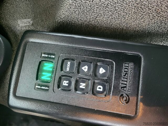 Atkritumu mašīna Volvo FE320