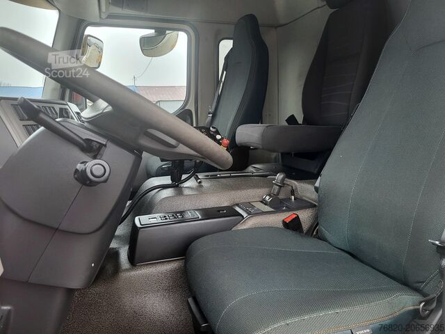 Atkritumu mašīna Volvo FE320